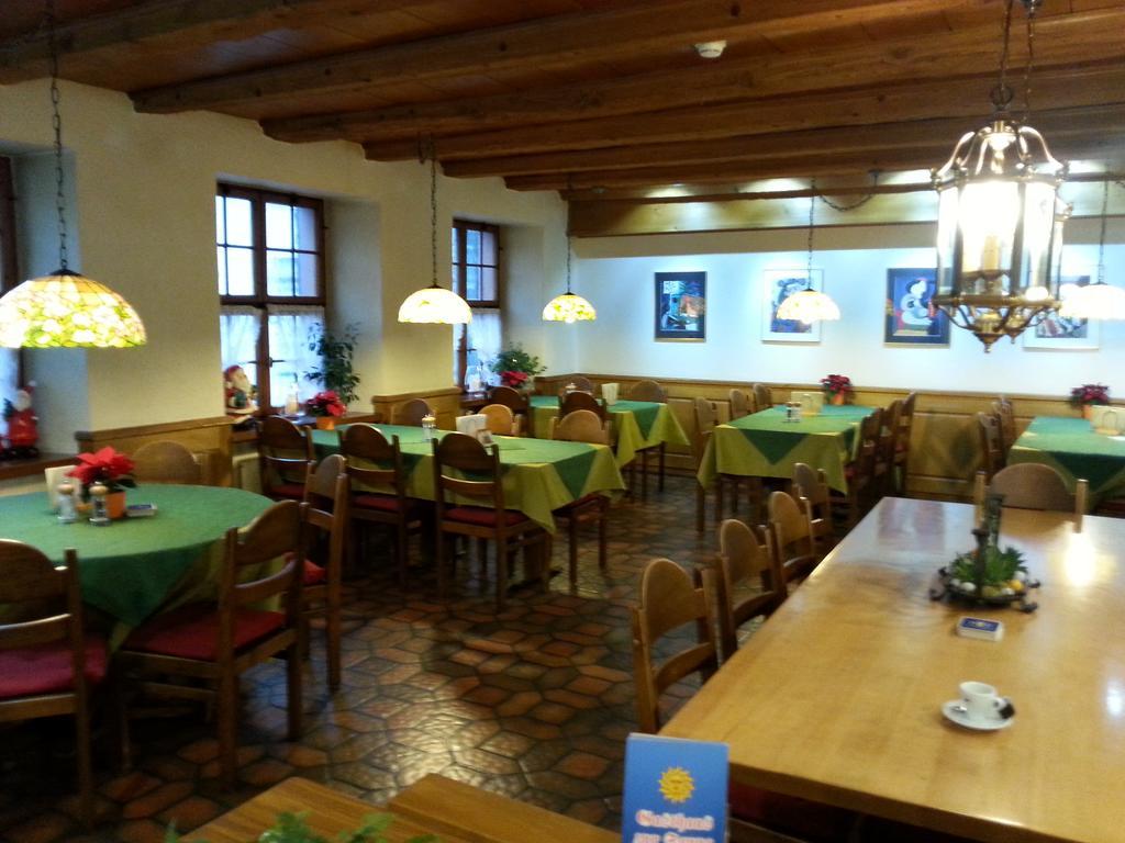 Gasthaus Zur Sonne Aesch  Екстериор снимка